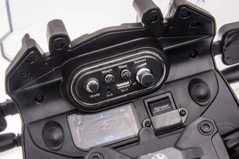 Motor Na Akumulator Policyjny JT5002B Biały Motor Na Akumulator Policyjny JT5002B Biały