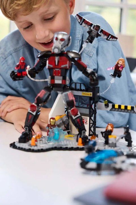 76314 - LEGO Super Heroes - Kapitan Ameryka: Wojna bohaterów — bitwa 76314 - LEGO Super Heroes - Kapitan Ameryka: Wojna bohaterów — bitwa
