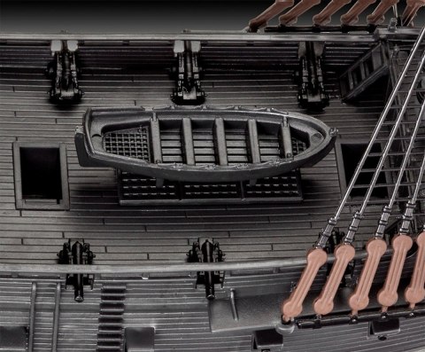 Model plastikowy black pearl 1/150 Model plastikowy black pearl 1/150
