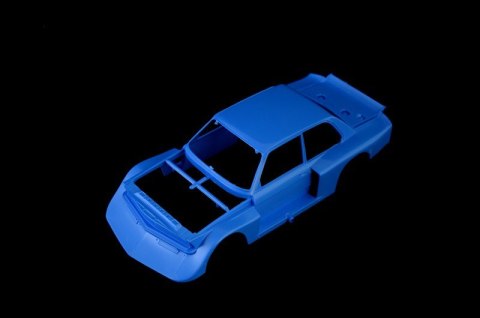 Model plastikowy b.m.w. 320 grupa 5 1/24 Model plastikowy b.m.w. 320 grupa 5 1/24