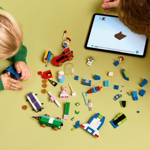 Klocki disney 43264 toy story - okolicznościowy pociąg i pan sterowany Klocki disney 43264 toy story - okolicznościowy pociąg i pan sterowany