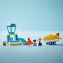Klocki duplo 10443 pierwszy raz: na lotnisku