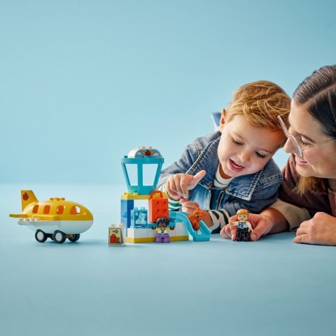 Klocki duplo 10443 pierwszy raz: na lotnisku Klocki duplo 10443 pierwszy raz: na lotnisku