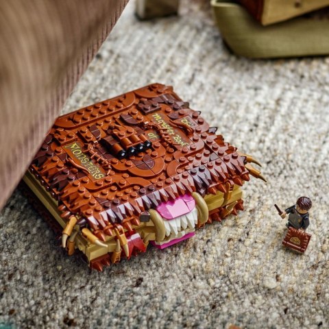 Klocki harry potter 76449 potworna księga potworów z zębami Klocki harry potter 76449 potworna księga potworów z zębami