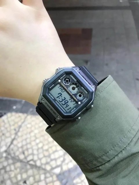 Zegarek Casio Sports AE-1300WH-8A + BOX Zegarek Casio Sports AE-1300WH-8A + BOX