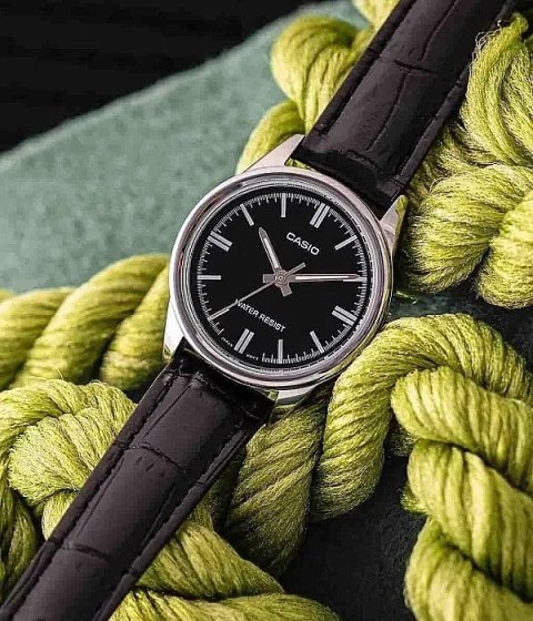 Zegarek Damski Casio Collection LTP-V005L-1A (zd582i) + BOX Zegarek Damski Casio Collection LTP-V005L-1A (zd582i) + BOX