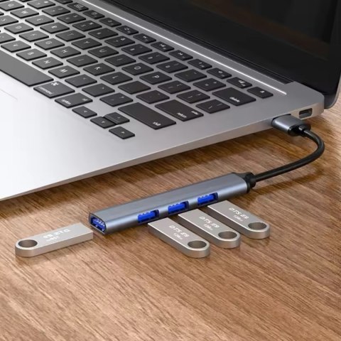 AK340 Hub usb 1x3.0 3x2.0 slim AK340 Hub usb 1x3.0 3x2.0 slim