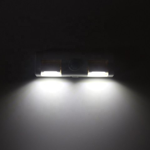 ZD26B Lampka 8 led czujnik ruchu czarna ZD26B Lampka 8 led czujnik ruchu czarna