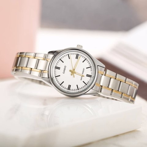ZEGAREK DAMSKI CASIO LTP-V005SG-7A (zd586i) + BOX ZEGAREK DAMSKI CASIO LTP-V005SG-7A (zd586i) + BOX