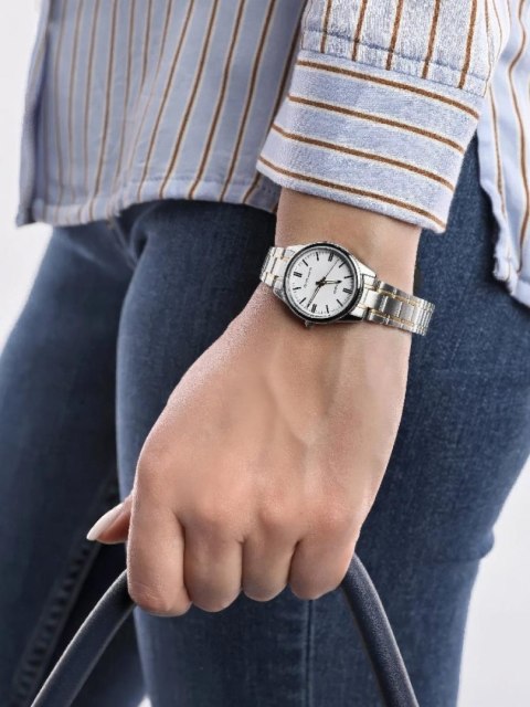 ZEGAREK DAMSKI CASIO LTP-V005SG-7A (zd586i) + BOX ZEGAREK DAMSKI CASIO LTP-V005SG-7A (zd586i) + BOX