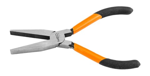 Szczypce płaskie 160 mm Szczypce płaskie 160 mm