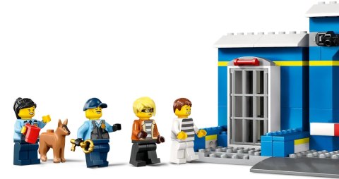 60370 - LEGO City - Posterunek policji - pościg 60370 - LEGO City - Posterunek policji - pościg