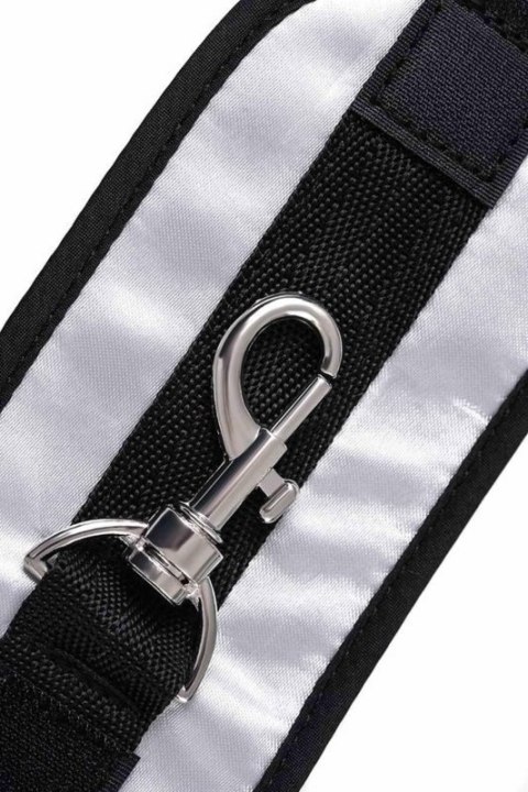 Anonymo hand clamps, polyester, silver, 23 cm Anonymo hand clamps, polyester, silver, 23 cm
