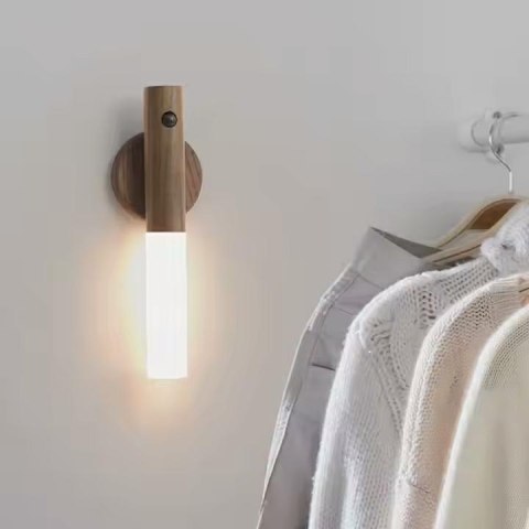 ZD155 Bezprzewodowa lampka led z czujnikiem ruchu ciepła biała ZD155 Bezprzewodowa lampka led z czujnikiem ruchu ciepła biała