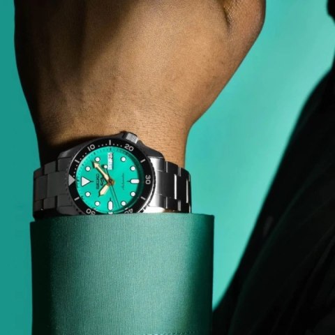ZEGAREK MĘSKI SEIKO 5 Sports SRPK33K1 AUTOMAT + BOX ZEGAREK MĘSKI SEIKO 5 Sports SRPK33K1 AUTOMAT + BOX