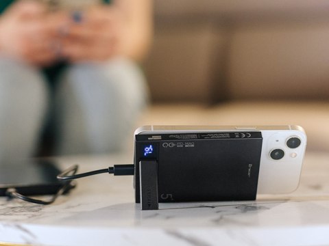 Power bank TRACER AirMag1 5000mAh PD20W+15W Mag Power bank TRACER AirMag1 5000mAh PD20W+15W Mag