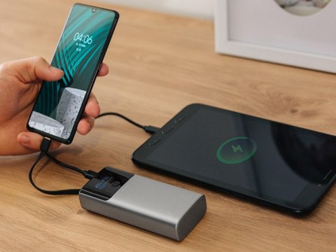 Power bank TRACER Comet 10000mAh screen PD+QC Power bank TRACER Comet 10000mAh screen PD+QC