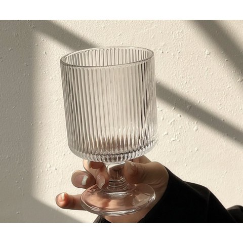 Szklanka ryflowana, pucharek deserowy na nóżce 1szt SZK44