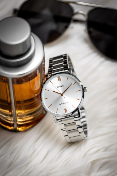 Zegarek Męski Casio MTP-VT01D-7BUDF + BOX Zegarek Męski Casio MTP-VT01D-7BUDF + BOX