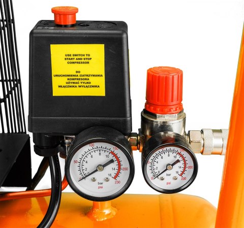 Kompresor olejowy 100l, 230V Kompresor olejowy 100l, 230V