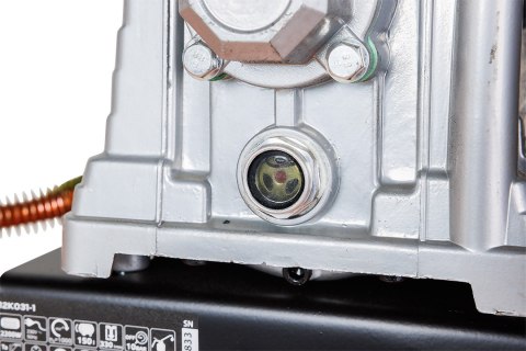 Kompresor olejowy 150l, 230V Kompresor olejowy 150l, 230V