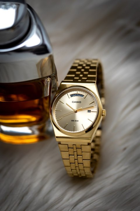 Zegarek Męski Casio MTP-B146G-9AV + BOX (zd230h) Zegarek Męski Casio MTP-B146G-9AV + BOX (zd230h)