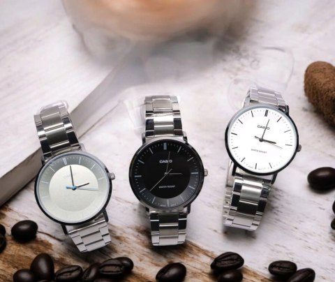 ZEGAREK MĘSKI CASIO MTP-VT04D-1E + BOX ZEGAREK MĘSKI CASIO MTP-VT04D-1E + BOX
