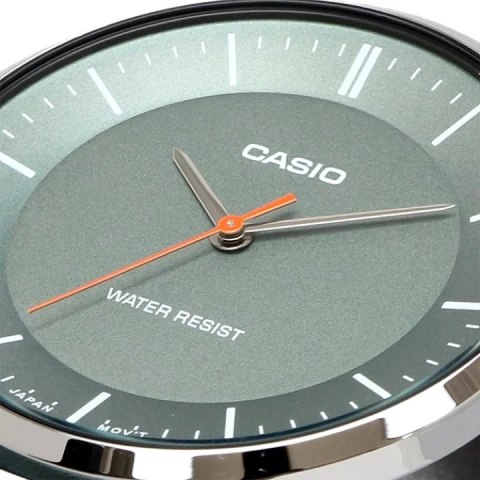 ZEGAREK MĘSKI CASIO MTP-VT04L-8E + BOX ZEGAREK MĘSKI CASIO MTP-VT04L-8E + BOX