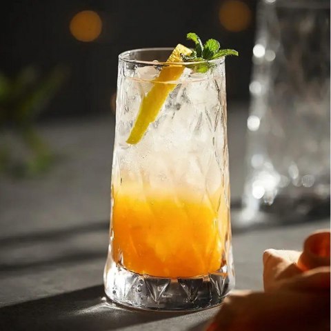 Szklanka falowana wysoka 475 ml grube szkło 1szt SZK184