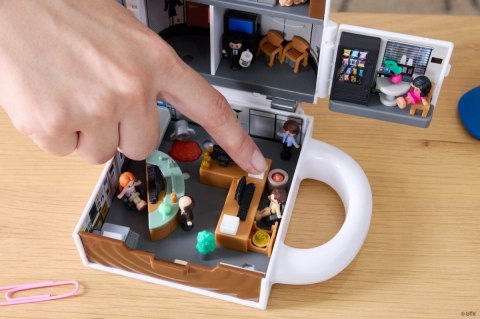 Zestaw figurek polly pocket collector the office biuro Zestaw figurek polly pocket collector the office biuro