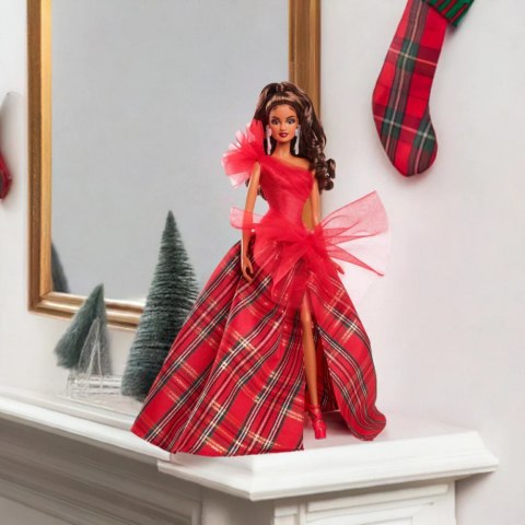 Lalka barbie holiday brunetka Lalka barbie holiday brunetka