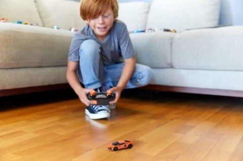 Pojazd r/c hwmt55 1:64 lamborghini revuelto Pojazd r/c hwmt55 1:64 lamborghini revuelto