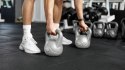 Kettlebell bitumiczny 14 kg szary REBEL ACTIVE