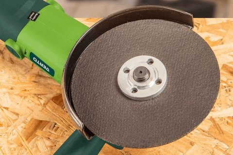 Szlifierka kątowa 750W, tarcza 125 x 22.2 mm, obroty 12 000 min?? Szlifierka kątowa 750W, tarcza 125 x 22.2 mm, obroty 12 000 min??