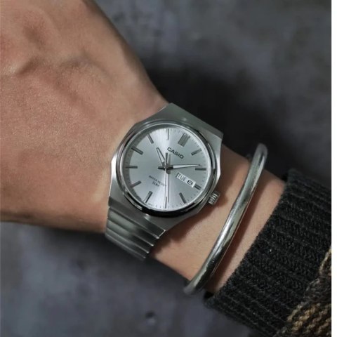 Zegarek Męski Casio MTP-E735B-7A + BOX Zegarek Męski Casio MTP-E735B-7A + BOX