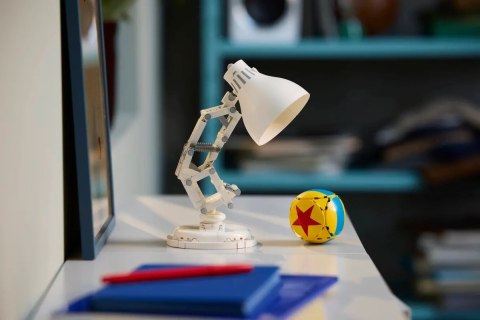 21357 - LEGO Ideas - Disney Pixar Luxo Jr. 21357 - LEGO Ideas - Disney Pixar Luxo Jr.