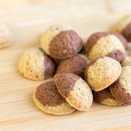 FORMA DO PIECZENIA CIASTEK MINI CIASTECZEK SILIKONOWA BRĄZOWA ORZECHY SILLINIE ORION 151759