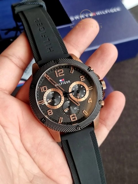 ZEGAREK MĘSKI TOMMY HILFIGER 1792028 BLAZE (zf118b) ZEGAREK MĘSKI TOMMY HILFIGER 1792028 BLAZE (zf118b)