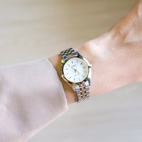 ZEGAREK DAMSKI CASIO LTP-1129G-7A (zd602c) + BOX ZEGAREK DAMSKI CASIO LTP-1129G-7A (zd602c) + BOX