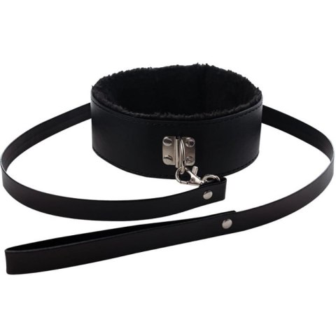 Collar with detachable leash Collar with detachable leash