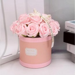 Flower box, bukiet zapachowych kwiatów mydlanych w pudełku 21szt. 19x16cm BUK08R