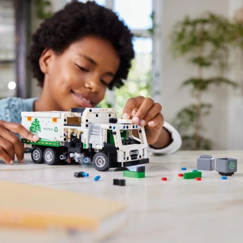 42167 - LEGO Technic - Śmieciarka Mack® LR Electric 42167 - LEGO Technic - Śmieciarka Mack® LR Electric