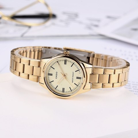 ZEGAREK DAMSKI CASIO LTP-V005D-9AUDF (zd586b) + BOX ZEGAREK DAMSKI CASIO LTP-V005D-9AUDF (zd586b) + BOX