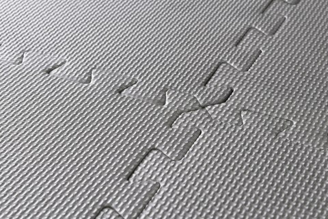 MATA OCHRONNA FITNESS SZARA 18 ELEMENTÓW