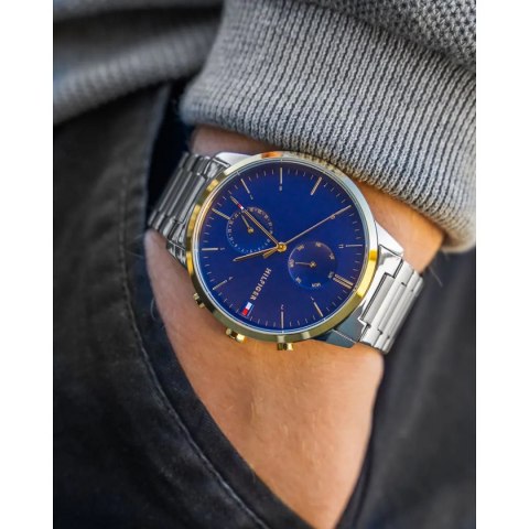 ZEGAREK MĘSKI TOMMY HILFIGER 1710408 HUNTER (zf119b) + BOX ZEGAREK MĘSKI TOMMY HILFIGER 1710408 HUNTER (zf119b) + BOX