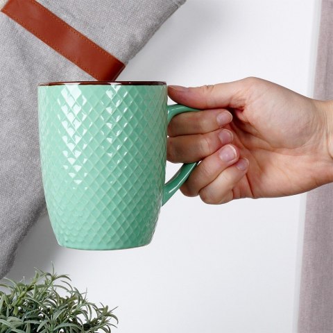 Kubki ceramiczne do kawy herbaty 400 ml zestaw kubków 4 sztuki VILDE 139672 Kubki ceramiczne do kawy herbaty 400 ml zestaw kubków 4 sztuki VILDE 139672