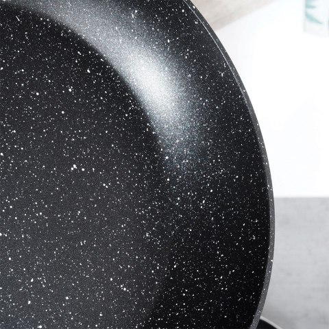 Patelnia granitowa nieprzywierająca indukcja NON-STICK BLACK&WOOD 20 cm VILDE 199059 Patelnia granitowa nieprzywierająca indukcja NON-STICK BLACK&WOOD 20 cm VILDE 199059