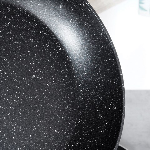 Patelnia granitowa nieprzywierająca indukcja NON-STICK BLACK&WOOD 24 cm VILDE 199060 Patelnia granitowa nieprzywierająca indukcja NON-STICK BLACK&WOOD 24 cm VILDE 199060
