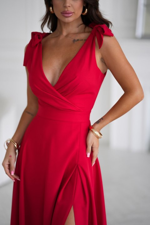 231-02 Długa Sukienka Z Kokardami - czerwony