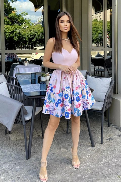 247-17 Sukienka Koktajlowa W Kwiaty - brzoskwiniowy